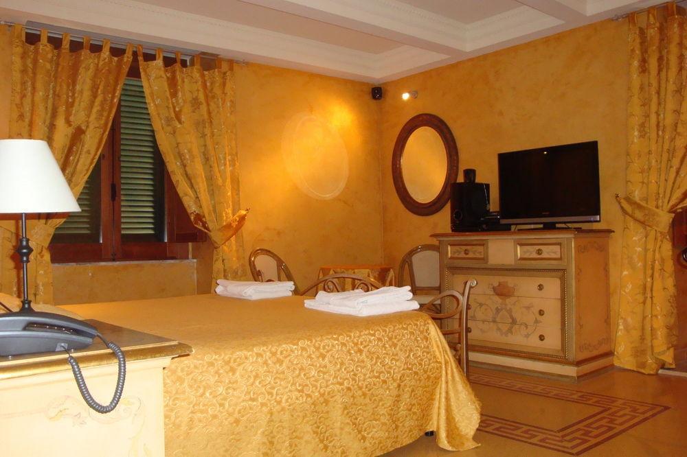 Residenza Il Duomo Acomodação com café da manhã Tropea Exterior foto