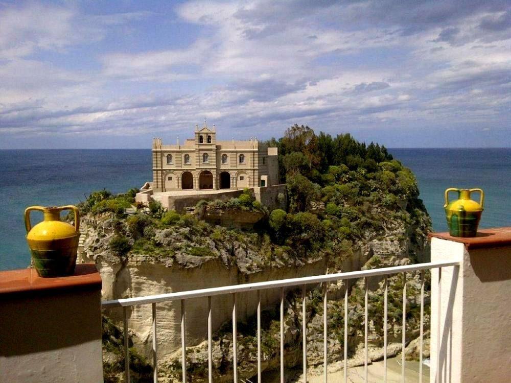 Residenza Il Duomo Acomodação com café da manhã Tropea Exterior foto